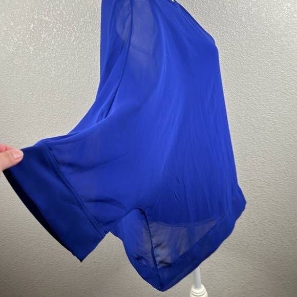 Worthington Blue Flowy Sheer Long Sleeve Top Size Large - Picture 4 of 7